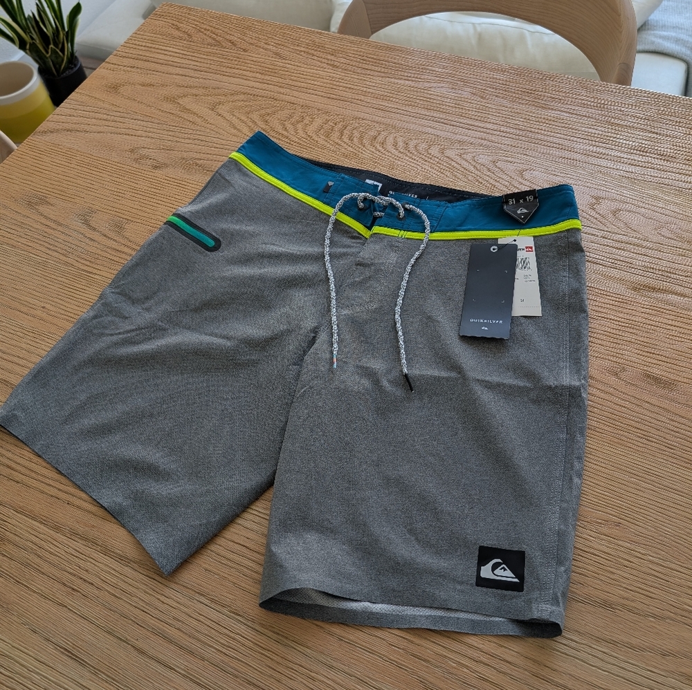 Quiksilver board shorts